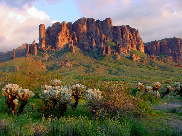 Superstition Mountains