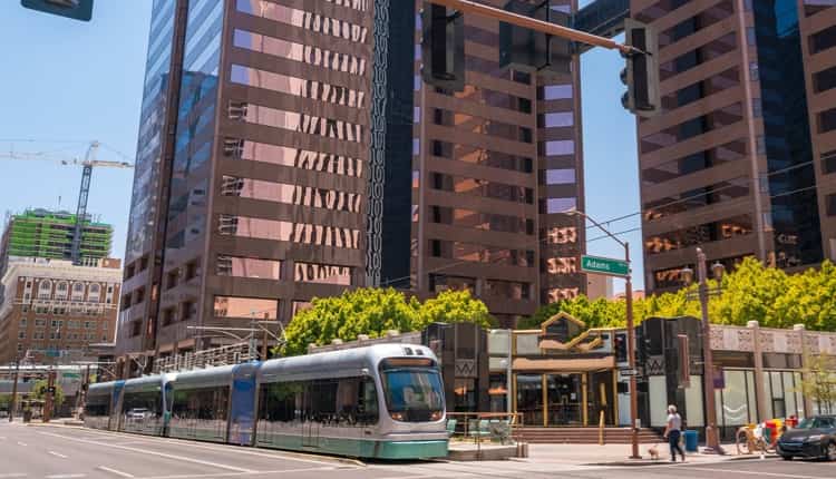 lightrail in phoenix